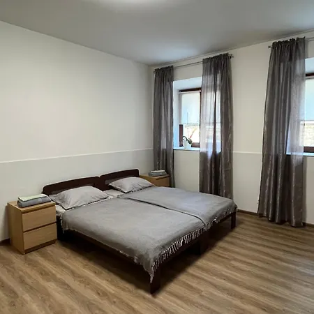 Apartman U Kostela Apartamento *